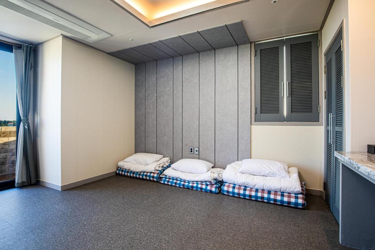 Hotel Haru Seogwipo Zewnętrze zdjęcie